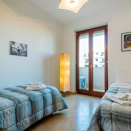 Goodstay Archimede Apartment ليتشي المظهر الخارجي الصورة