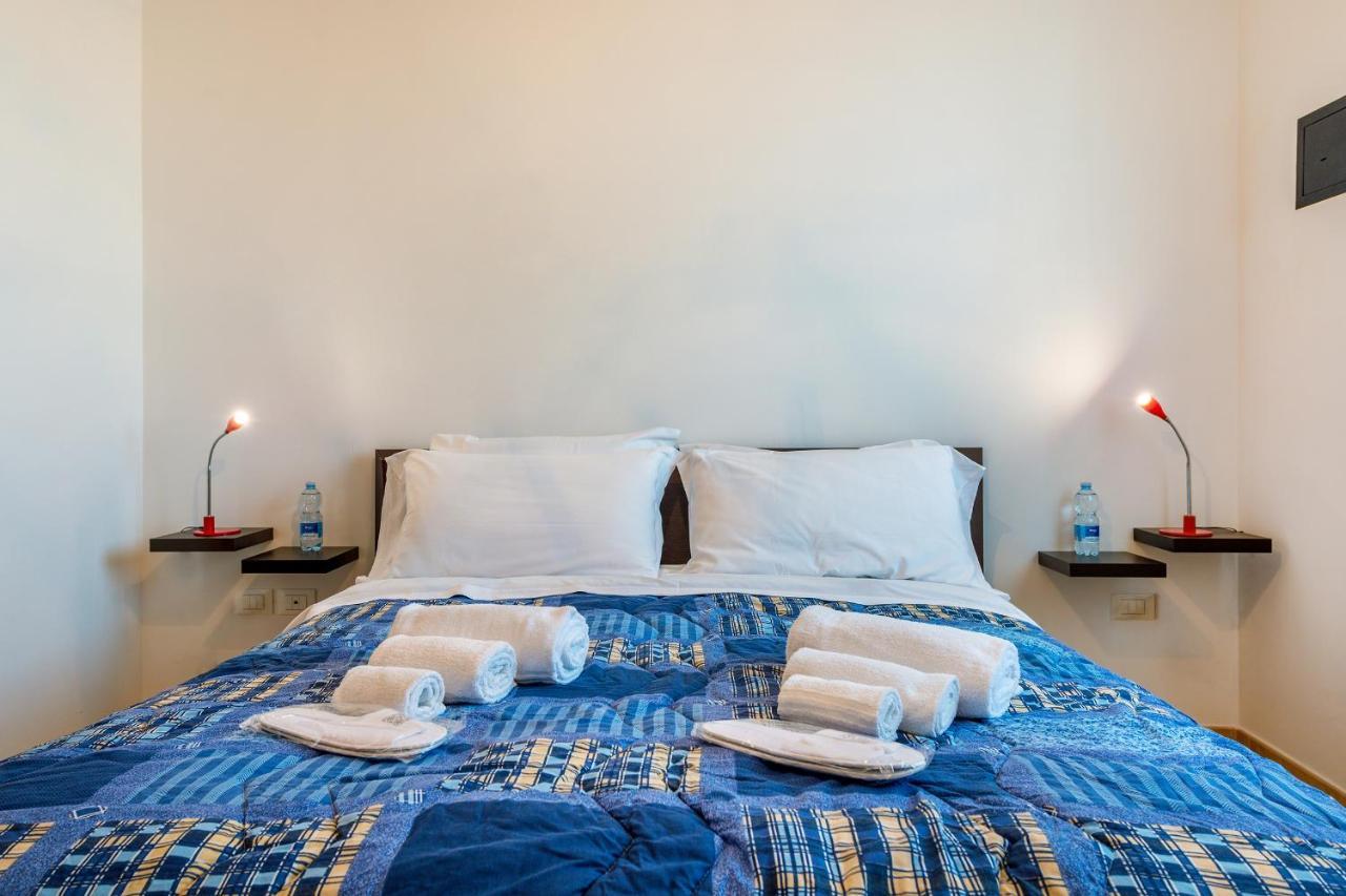 Goodstay Archimede Apartment ليتشي المظهر الخارجي الصورة